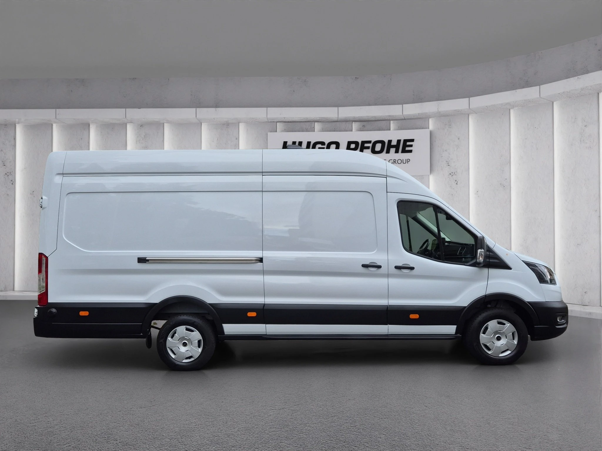 Ford Transit 5.5 96 kW manuál rok 2025, 28 725 km, Německo — foto 8 z 23