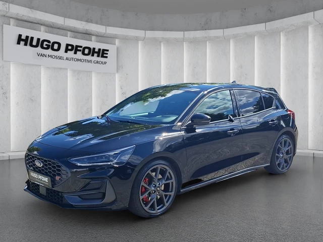 Ford Focus 2,3 206 kW automat rok 2024, 34 779 km, Německo — foto 3 z 24