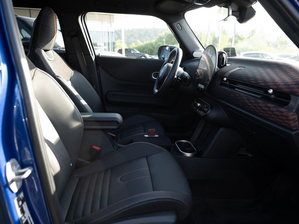 MINI Cooper S automat rok 2025, 11 070 km, Německo — foto 13 z 38