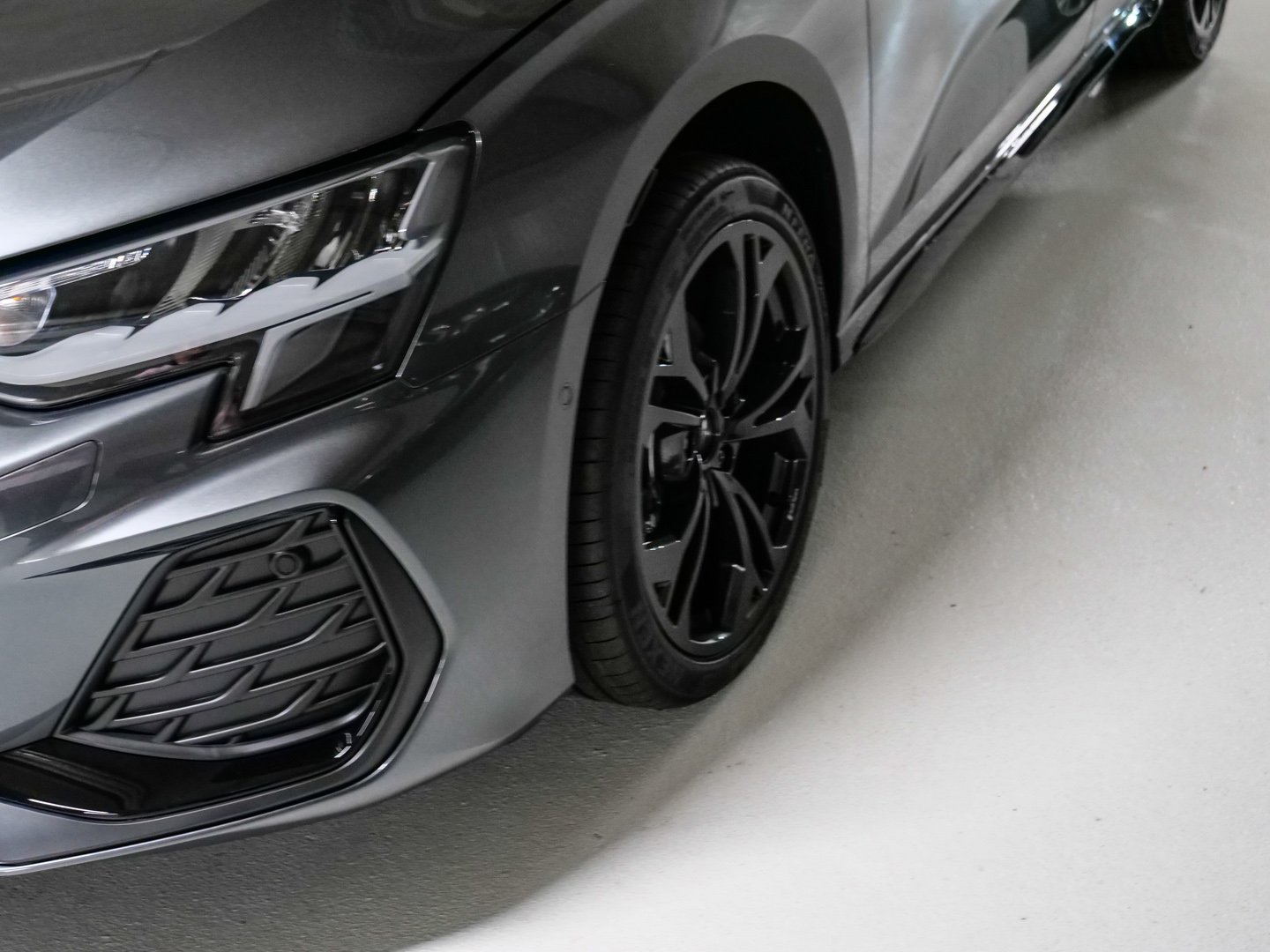 Audi a3 1,5 TFSI 85 kW automat, 100 km, Německo — foto 7 z 20