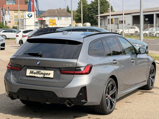 BMW 215 kW automat, 100 km, Německo — foto 7 z 15
