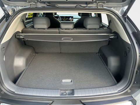 Kia EV3 150 kW automat rok 2026, 100 km, Německo — foto 12 z 25