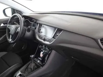 Opel Grandland X 1,2 manuál rok 2018, 54 000 km, Německo — foto 12 z 30