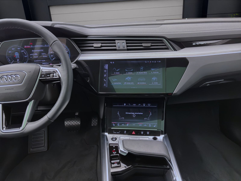 Audi q8 300 kW automat rok 2023, Německo — foto 15 z 43