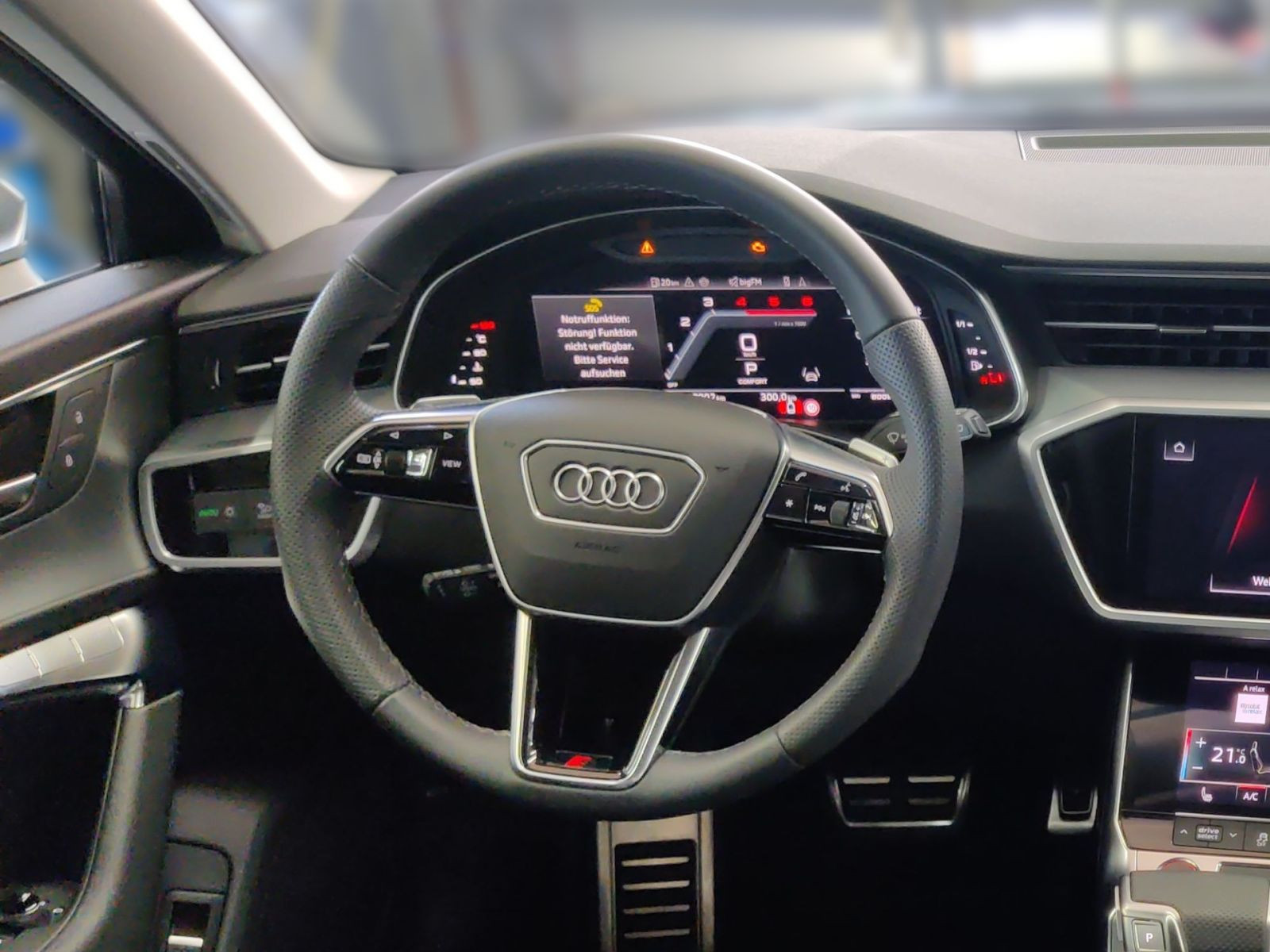 Audi 3,0 rok 2025, 10 000 km, Německo — foto 11 z 16