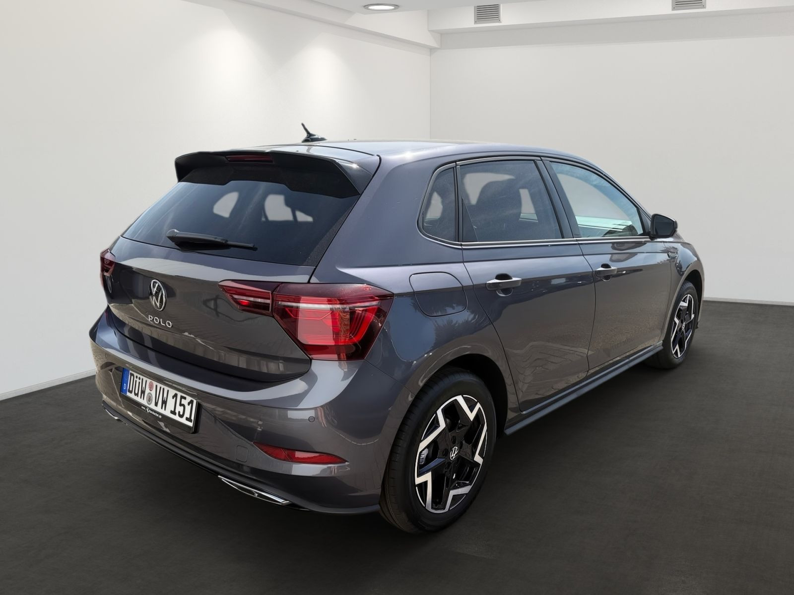Audi 6.8 rok 2021, Německo — foto 5 z 20
