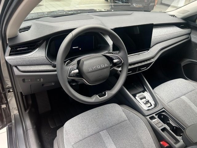 Škoda 6.8, 100 km, Německo — foto 13 z 17