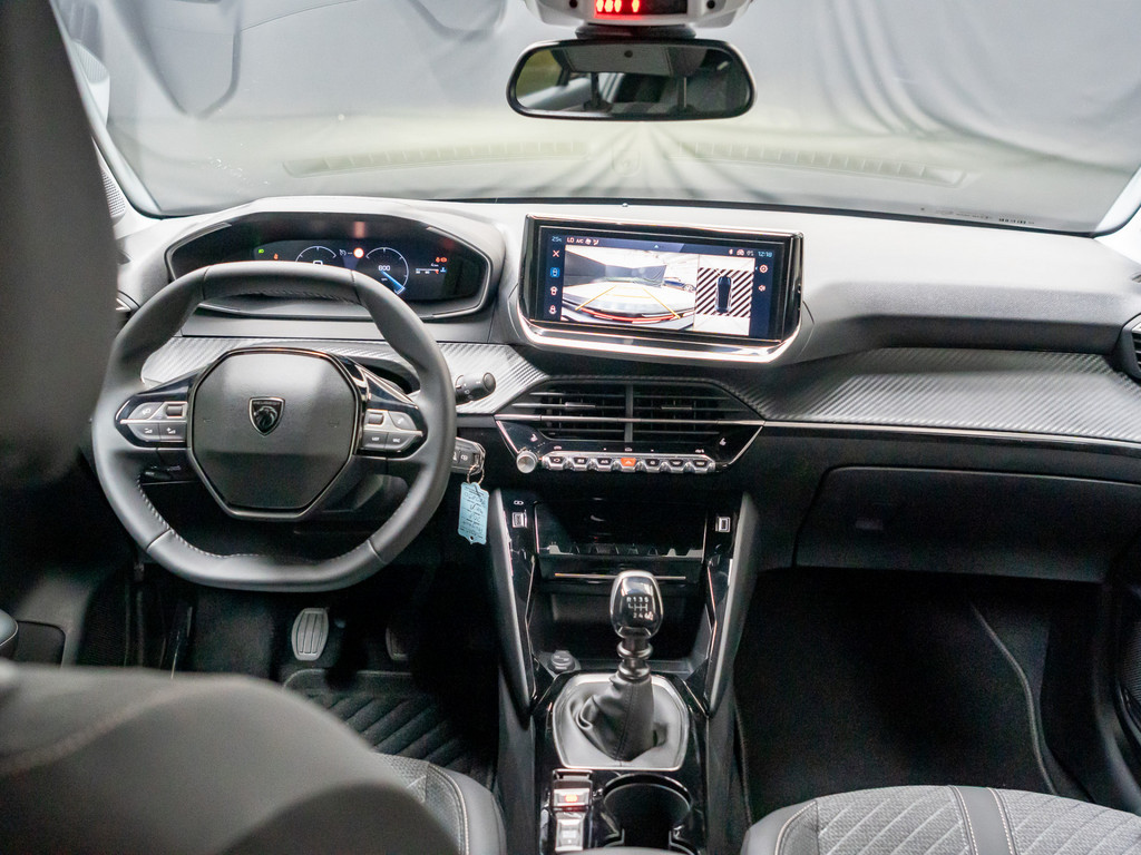 Peugeot 208 1,2 74 kW manuál, 0 km, Německo — foto 9 z 28