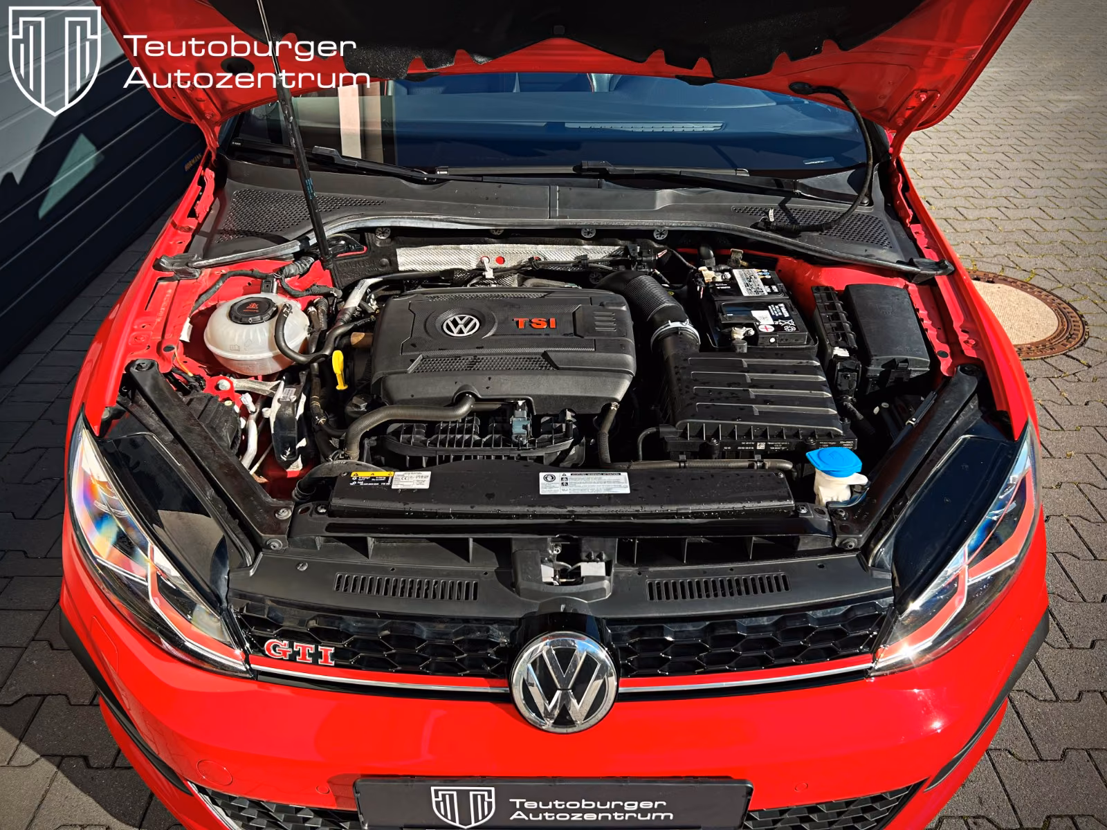 Mega Dort Einen 90 kW automat rok 2018, 87 517 km, Německo — foto 12 z 42