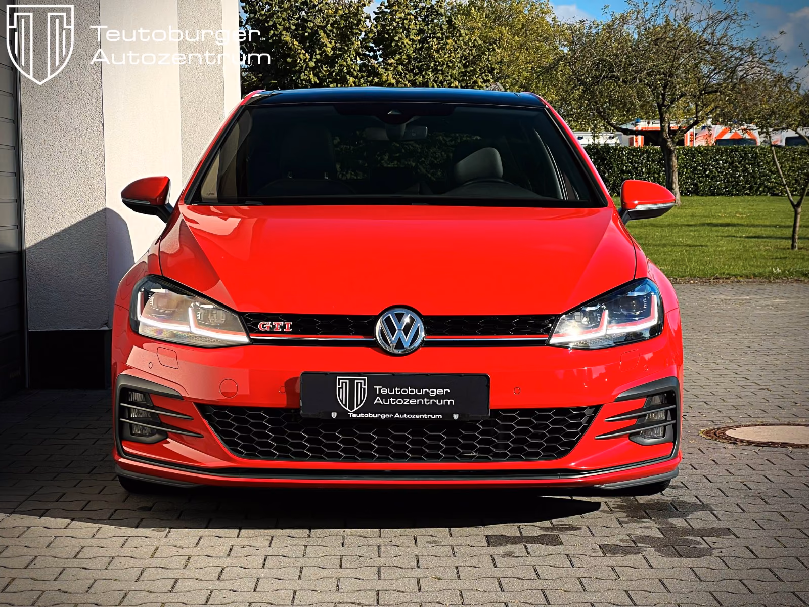 Mega Dort Einen 90 kW automat rok 2018, 87 517 km, Německo — foto 2 z 42