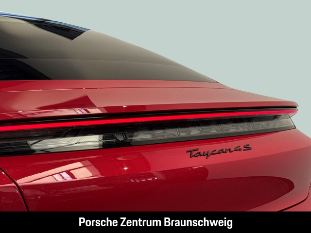 Porsche 420 kW automat rok 2022, 57 249 km, Německo — foto 14 z 34