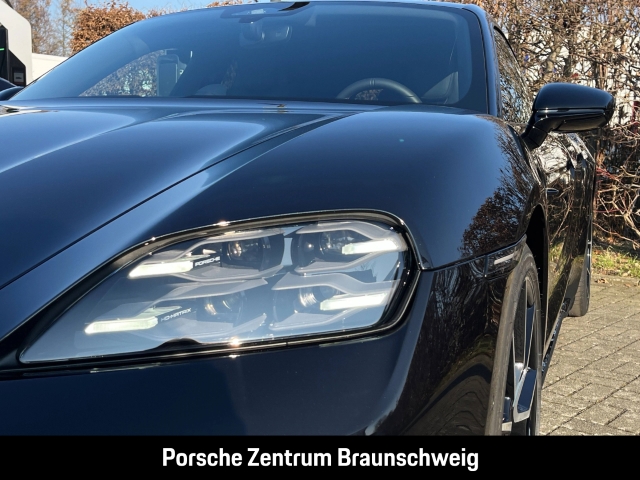 Porsche 320 kW automat rok 2026, 9 890 km, Německo — foto 12 z 34