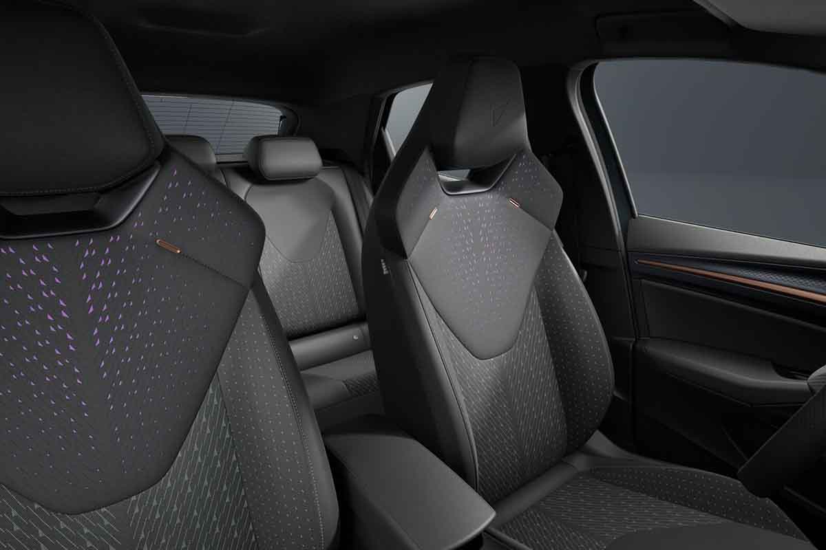 Cupra Raval 99 kW, Německo — foto 4 z 5