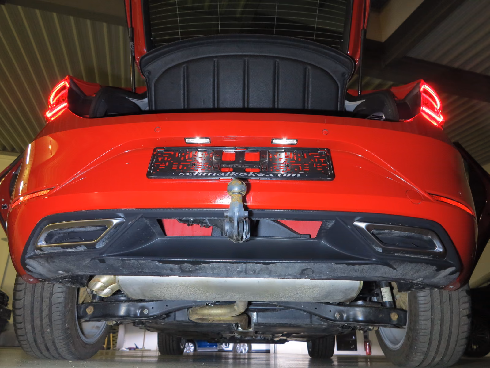 Seat Leon e-Hybrid 1.4 DSG 110 kW rok 2022, 37 700 km, Německo — foto 16 z 51